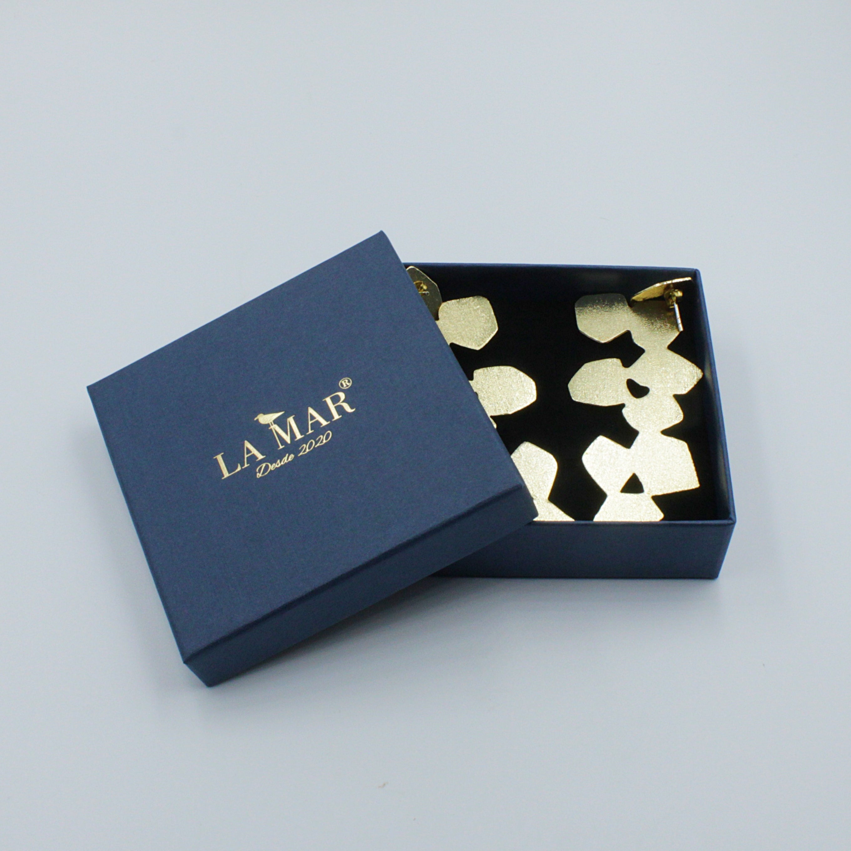 Pendientes MÓDENA bañados en oro - Diseñó con carácter