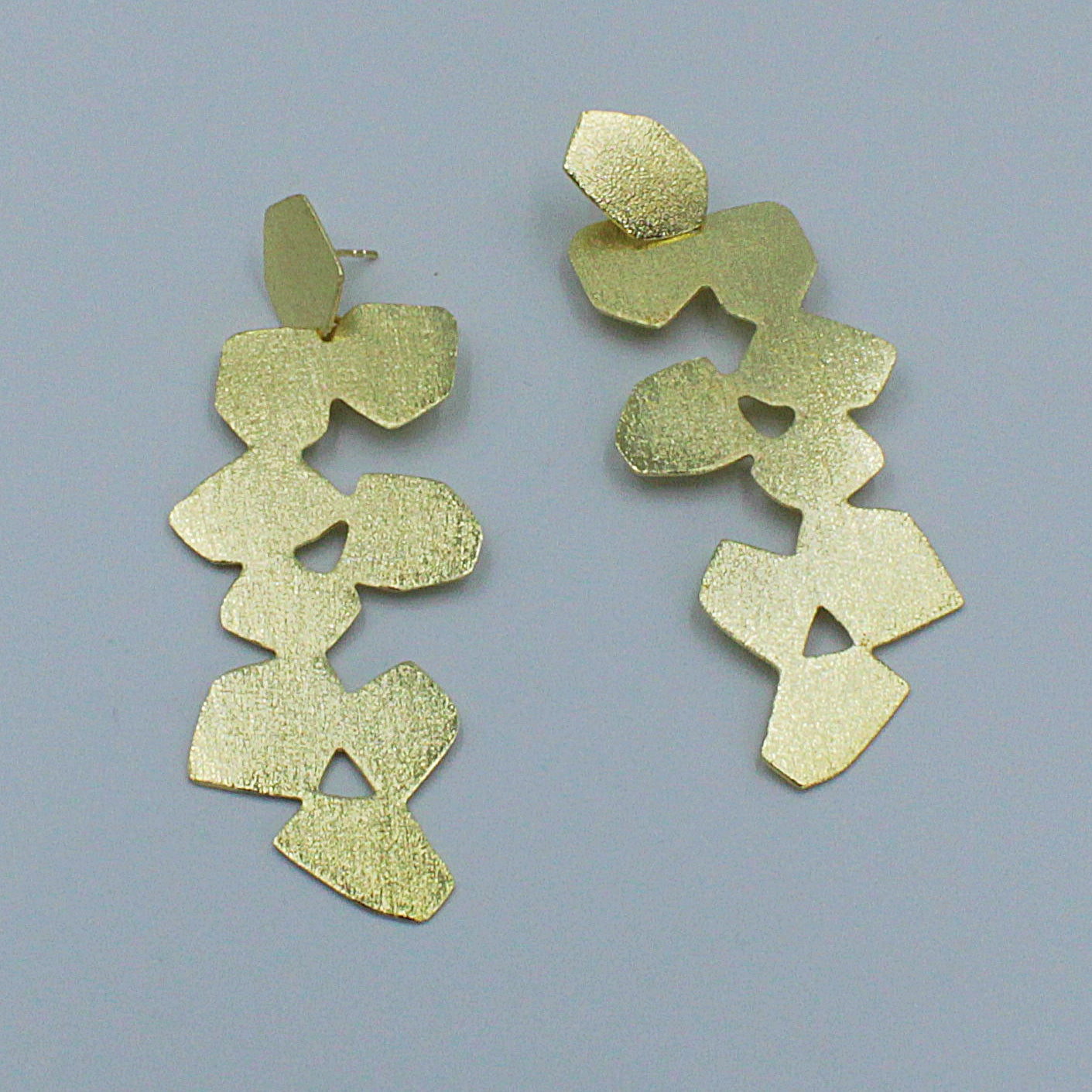 Pendientes MÓDENA bañados en oro - Diseñó con carácter