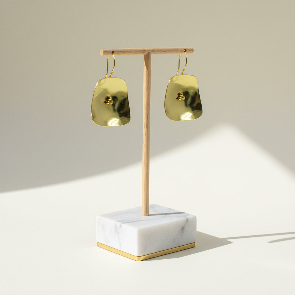 PLATZ gold-plated earrings - A design with character